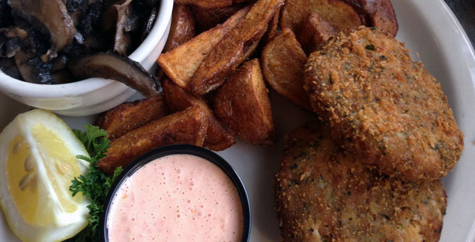The Reader Eater visits the Smugglers' Wharf