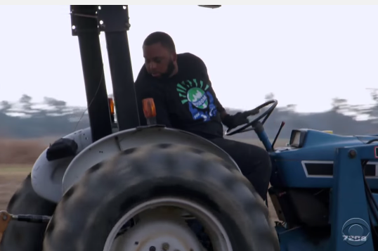 Former Nfl Player Quits Football To Run Farm Erie Reader