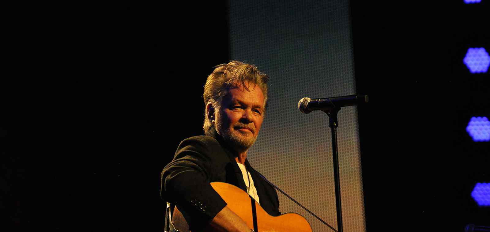 Rocking in a Small Town John Mellencamp Comes to the Warner Erie Reader